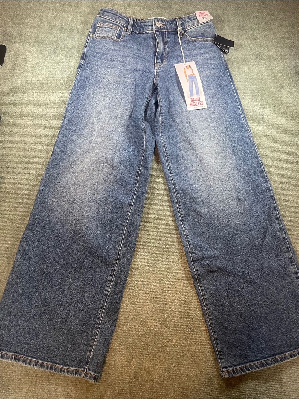 Celebrity Pink Medium Blue Wide-Leg‎ Women's Jeans